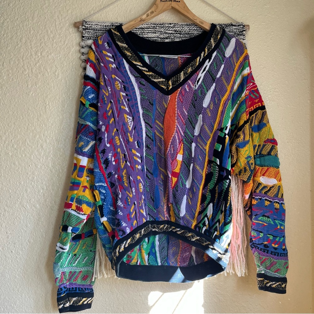 Coogi authentic Multicolor V-Neck Sweater size medium